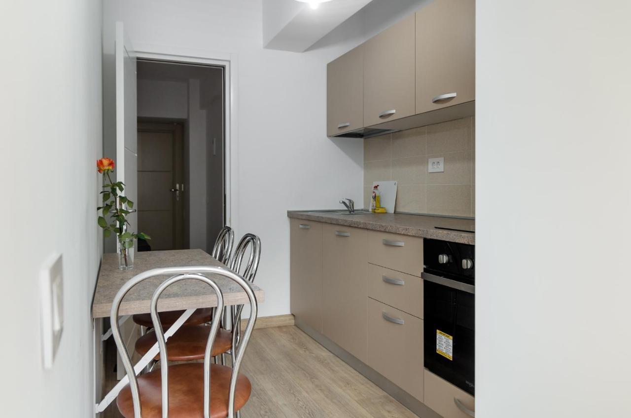 Luxury Apartments Newton By Glam Ясси Екстер'єр фото